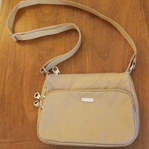 Baggallini neutral cross shoulder purse